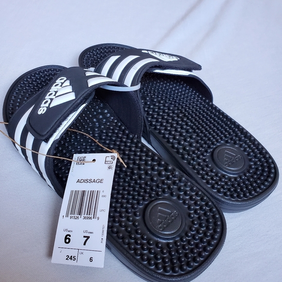 Adidas slide sandal Adissage m7 or w7 - Picture 3 of 5
